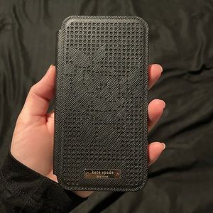 Kate Spade iphone Xr case / folio